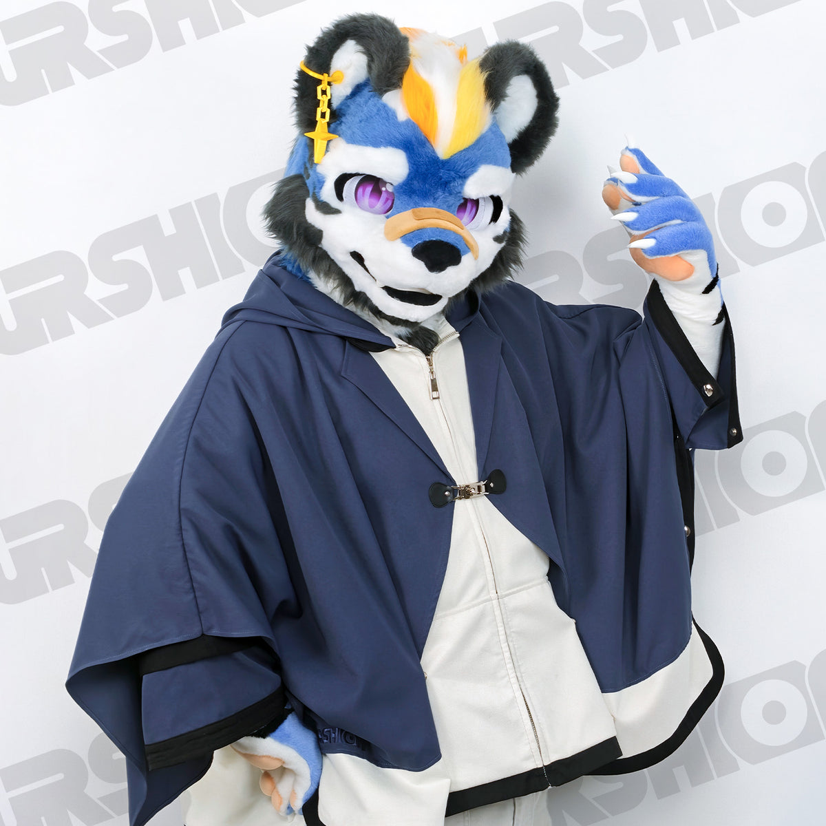 フード付きマントシャツ